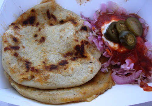 Red Hook Pupusa revuelta