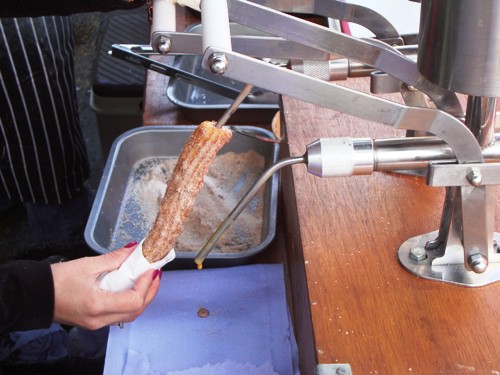 churro being filled