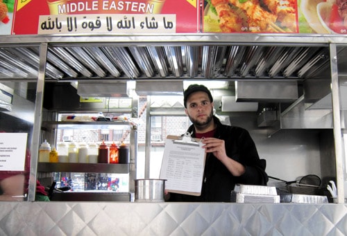 br_foodcartfracas_2012_03_30_bk01_z