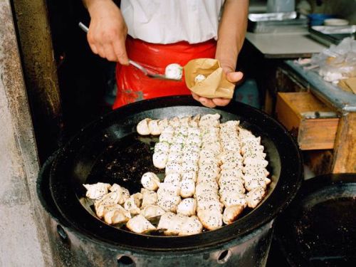fried-shanghai-dumplings_8418_600x450 Street Food Photos From Around The World