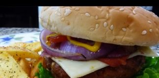 We Tasted a Chipotle Burger Called Durger at The Trusty Truck We Tasted A Chipotle Burger Called Durger At The Trusty Truck