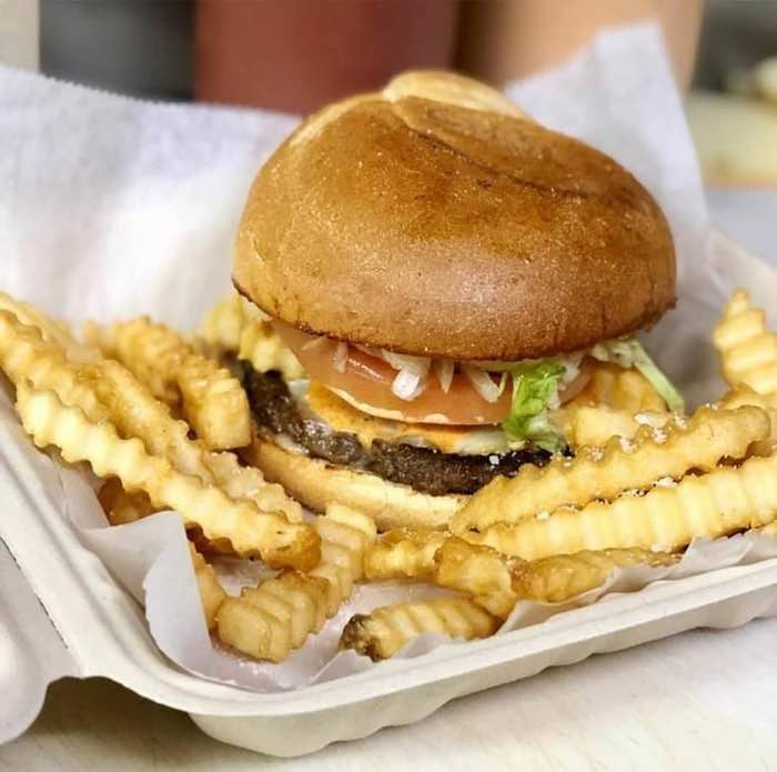 Nysf First Look: Monkey Brothers Lab And Its Texas Burger Nysf First Look: Monkey Brothers Lab And Its Texas Burger