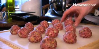 NYSF First Look: Bowl O’ Balls Meatballs from the Mtblls Cart Nysf First Look: Bowl O' Balls Meatballs From The Mtblls Cart