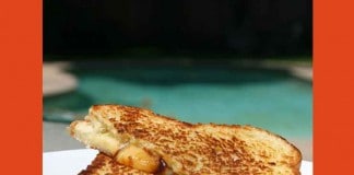 TODAY’S LUNCH: CHEESESTEAK MELT AND MAC & CHEESE FROM GORILLA CHEESE NYC Today's Lunch: The Blue From Morris Grilled Cheese