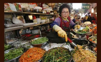 The History of Korean Street Food in NYC: From Pojangmacha to Flushing Food Courts Street Eats: Pork Buns & Galbi Baguette From Bob & Jo