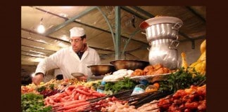 TODAY’S LUNCH: CRISPY CHICKEN ON A BAGUETTE FROM KOSHER OASIS Nysf In La: Greek Salad W/chicken Shawarma From The Pita Pusher