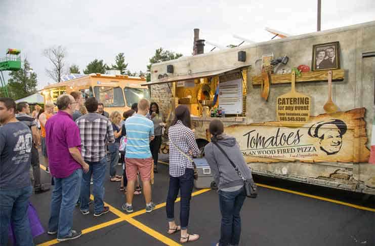 cost of renting a food truck for a party