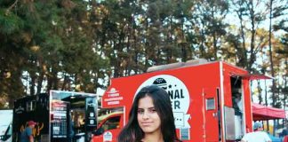 Tips For Being The Best Food Truck Customer food truck customer