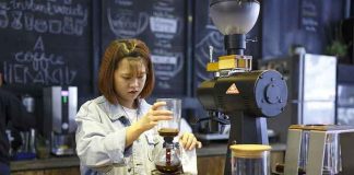 Differences Between The French Press And Pour Over Brewing Methods Pour Over Brewing Method