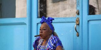 The Art of Pairing Food and Cigars Pairing Food and Cigars tips
