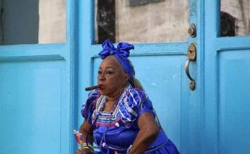 The Art of Pairing Food and Cigars Pairing Food and Cigars tips