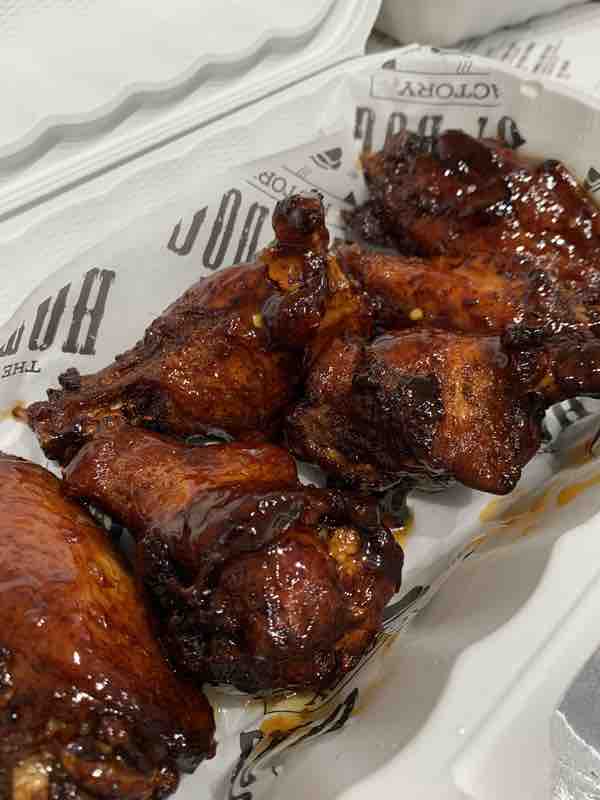 The side of sweet cili-glazed wings