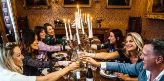 Top 10 Tips For Hosting a Dinner Party Hosting a Dinner Party