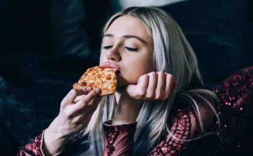 These Are The Most Popular Foods In New York City most popular foods in new york city