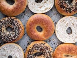 Bagel topping