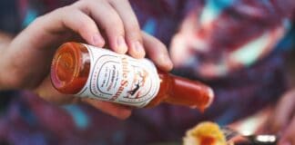 A Guide To Pairing Hot Sauce With Different Foods Pairing Hot Sauce With Different Foods