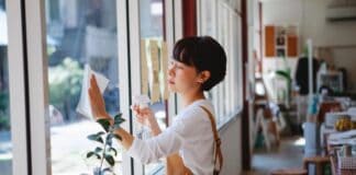 What to Look for When Hiring a Commercial Cleaning Service for Your Restaurant or Food Business Hiring a Commercial Cleaning Service for Your Restaurant