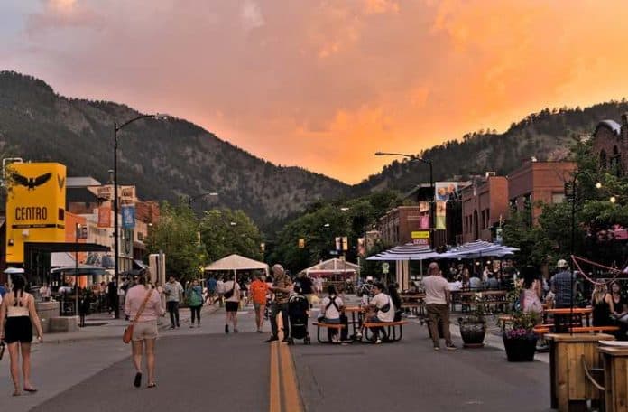 Eating in Boulder