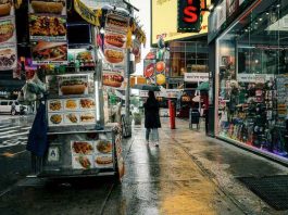 Street Food and Gut Health: How to Enjoy Both Without Regret street food