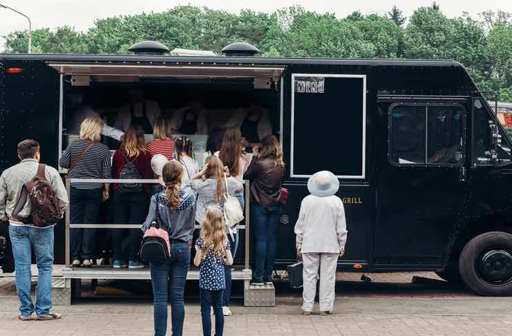 a food truck supplied by organic ingredients from farm