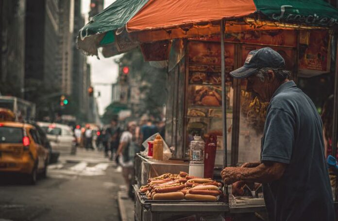 a street food vendor that uses the right kitchen equipment