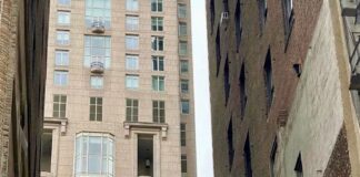 When Tommy Popcorn Met Stage Door Deli: The Totally NYC ‘Berry Hot’ Collab You Need to Try When Tommy Popcorn Met Stage Door Deli: The Totally Nyc ‘berry Hot’ Collab You Need To Try