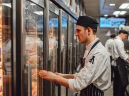 ​​expert Advice On Managing Frozen Food Inventory During Peak Seasons