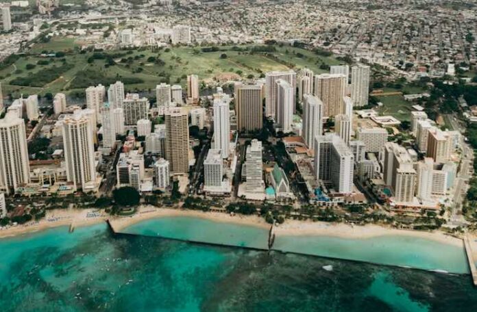 Discover Oahu: A Guide To Local Events, Food Festivals And Must-See Attractions Discover Oahu: A Guide To Local Events, Food Festivals And Must-See Attractions
