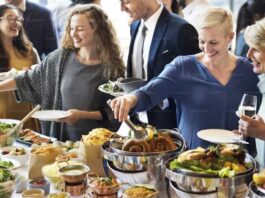 Why Buffet-Style Serving Can Increase Food Safety Risks At Gatherings