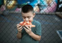Tummy Ache in Kids After Eating Street Food: What Parents Need To Know and Do Tummy Ache In Kids After Eating Street Food: What Parents Need To Know And Do
