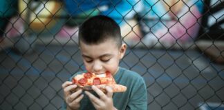 Tummy Ache in Kids After Eating Street Food: What Parents Need To Know and Do Tummy Ache In Kids After Eating Street Food: What Parents Need To Know And Do