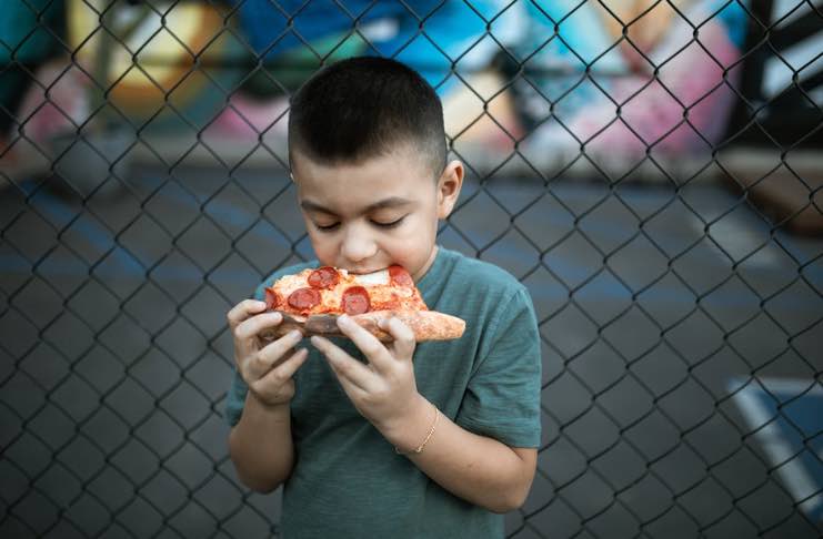 Tummy Ache In Kids After Eating Street Food: What Parents Need To Know And Do