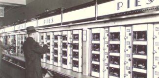 The Automat: How a Handful of Coins Built New York’s Most Modern Restaurant An Automat in Manhattan. Public Domain