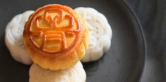 How to Choose a Good Durian Mooncake How To Choose A Good Durian Mooncake