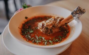 The Best Organic Bone Broth Brands for Homemade Recipes Without Making Stock from Scratch The Best Organic Bone Broth Brands For Homemade Recipes Without Making Stock From Scratch