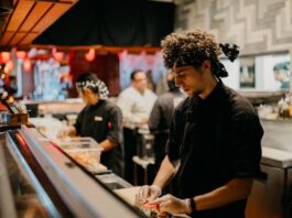 Why NYC Chefs Struggle With London’s Slower Service Culture (and How to Adjust) Why Nyc Chefs Struggle With London's Slower Service Culture (And How To Adjust)