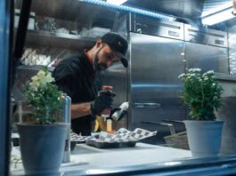 How Nyc Food Trucks Stock A Freezer That Survives Service