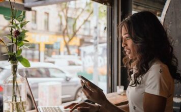 How Food Vendors are Using AI to Boost Their Business How Food Vendors Are Using Ai To Boost Their Business