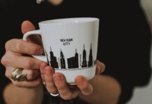 Gifts for the NYC Street Food Obsessed: Why the Best One Starts With Their Morning Cup Gifts For The Nyc Street Food Obsessed: Why The Best One Starts With Their Morning Cup