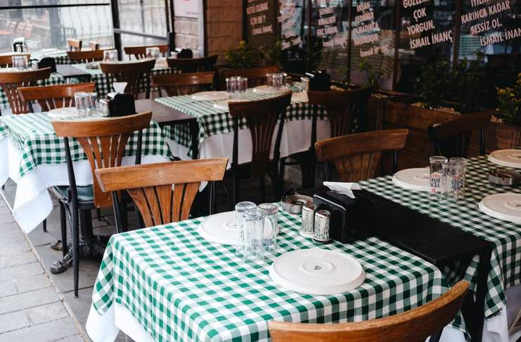 Tables And Bases Are Two Purchases, Not One: How Nyc Restaurant Owners Actually Furnish A Dining Room