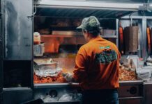 How New York Street Food Vendors and Pop-Up Bars Find Great Staff How New York Street Food Vendors And Pop-Up Bars Find Great Staff