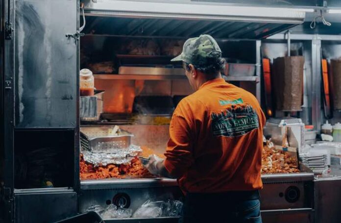 How New York Street Food Vendors And Pop-Up Bars Find Great Staff How New York Street Food Vendors And Pop-Up Bars Find Great Staff