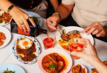 London’s Speedboat Bar Is Coming to New York City for a Three-Night Pop-Up in SoHo At The Otter London’s Speedboat Bar Is Coming To New York City For A Three-Night Pop-Up In Soho At The Otter